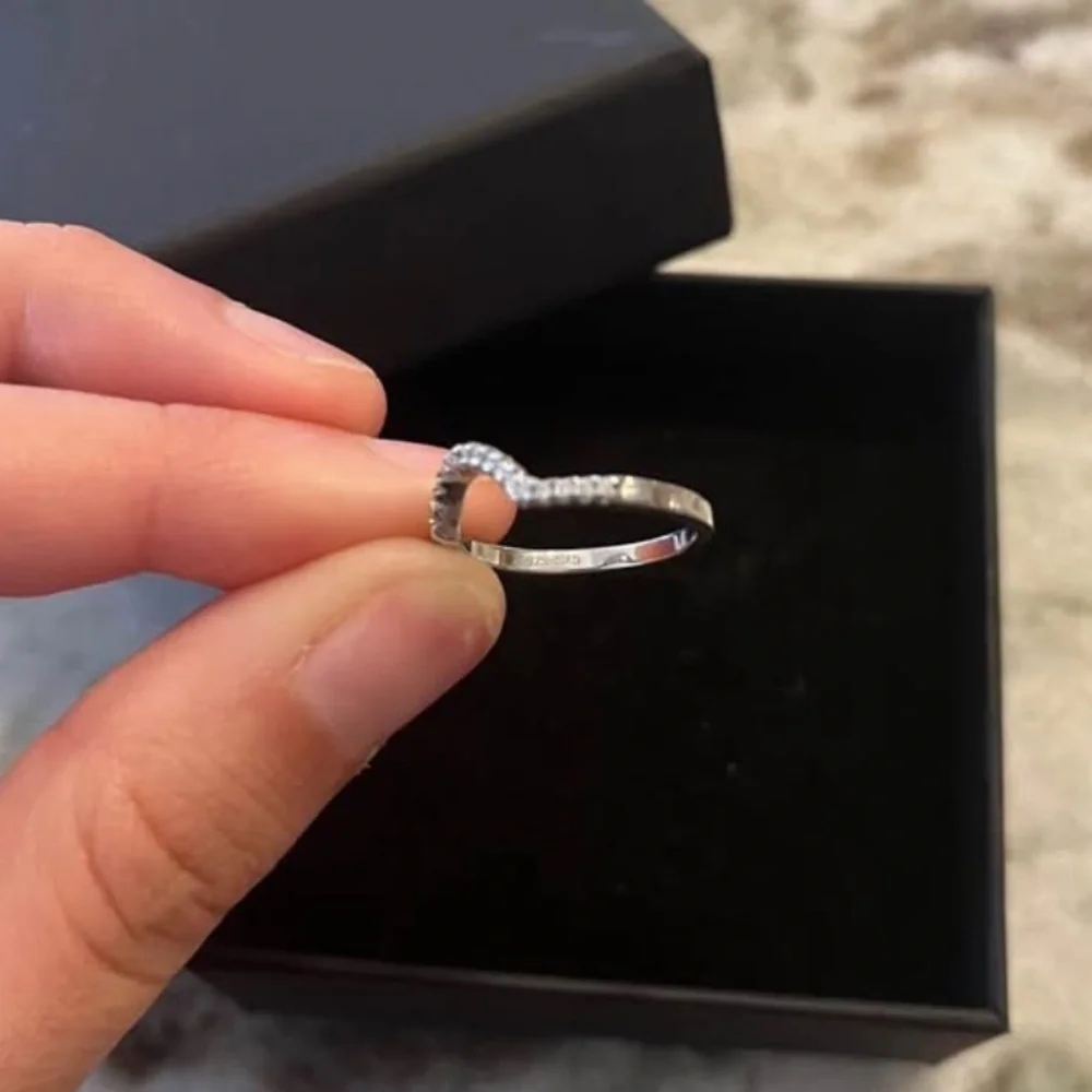 Sterling silver ring - Picture 3 of 5